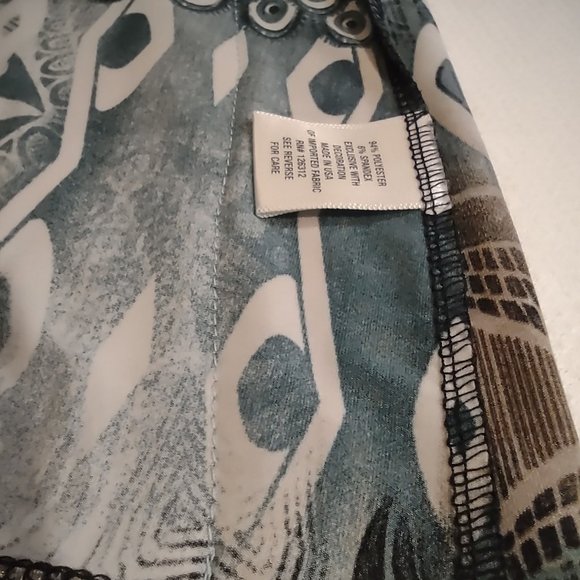 DRESS BARN jewel tone and gold filigree design with metal buttons - Picture 7 of 9